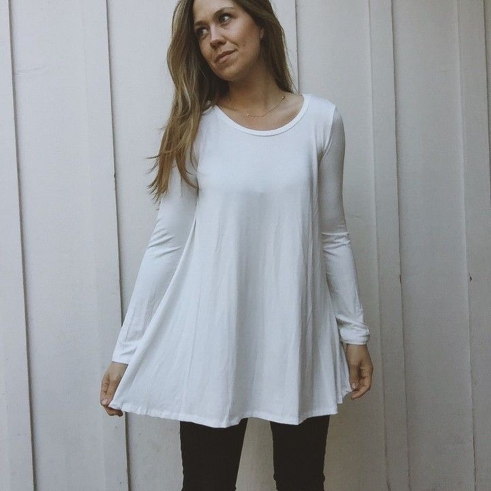 Carly Jean Los Angeles Favorite Swing Tunic